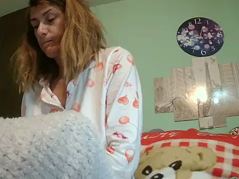 Snapshot of SexyGioconda chatting on July 27, 8:43 am SexyGioconda online show from July 27, 8:43 am