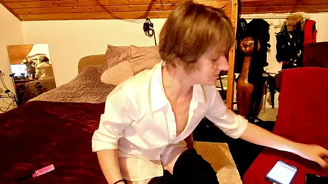 Hot Colettte online show from February 26, 7:35 pm