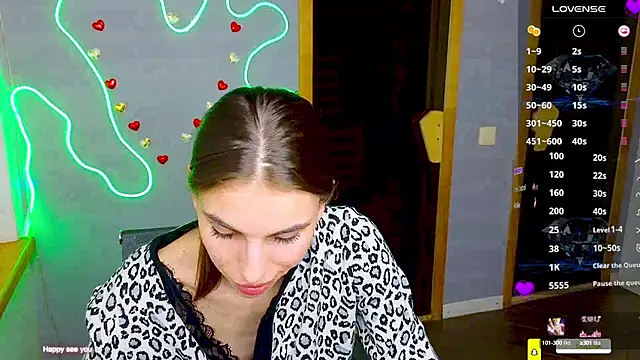 EmmyGreans online show from February 26, 3:41 pm