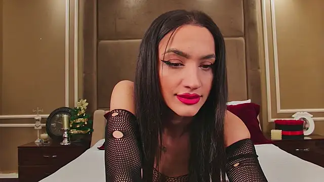 Snapshot of AylinRoss chatting on December 14, 5:51 am AylinRoss online show from December 14, 5:51 am