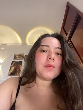 LunaGil1 online show from July 12, 1:13 pm