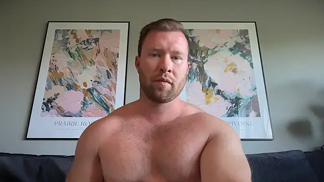 Snapshot of swekingxx chatting on June 8, 9:53 am swekingxx online show from June 8, 9:53 am