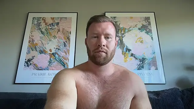Snapshot of swekingxx chatting on June 25, 10:20 am swekingxx online show from June 25, 10:20 am