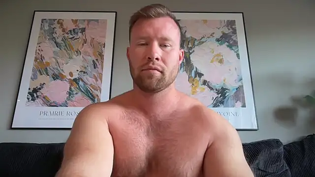 Snapshot of swekingxx chatting on July 2, 9:26 am swekingxx online show from July 2, 9:26 am