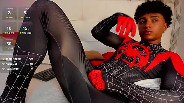 MagnusKing  online show from February 6, 11:15 pm