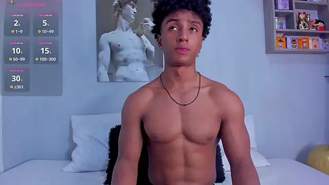 MagnusKing  online show from September 24, 9:18 pm