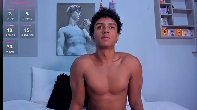 MagnusKing  online show from November 21, 11:36 pm