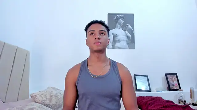 MagnusKing  online show from July 12, 3:19 am