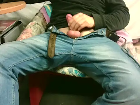 Giulio35 Pika online show from November 8, 6:13 am