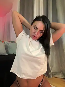 KimKelly13 online show from March 13, 6:01 pm