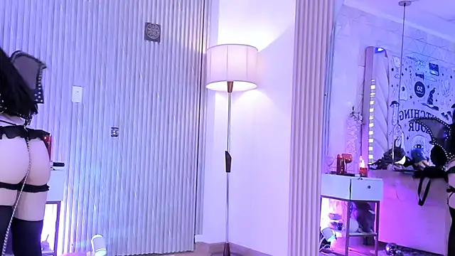 zephirahabney online show from September 28, 3:17 pm