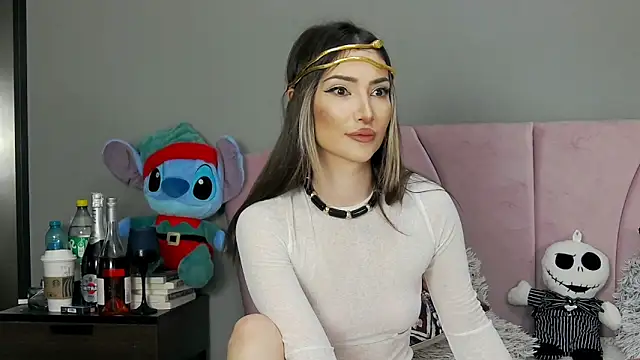 Snapshot of Mayleen_x chatting on October 31, 9:16 pm Mayleen x online show from October 31, 9:16 pm