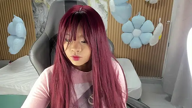 Lili 16 online show from April 23, 11:09 am