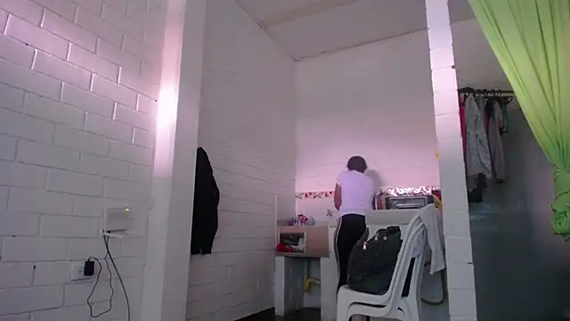 GiveLove1 online show from February 26, 7:38 pm