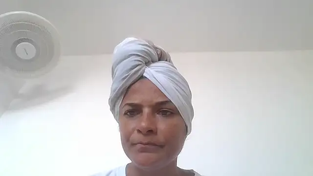 GiveLove1 online show from November 18, 1:37 pm