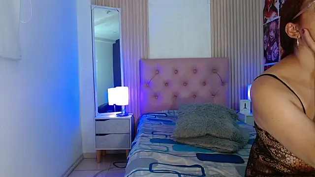 dayana mendoza69 online show from May 13, 8:49 pm