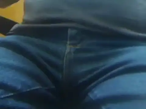 Snapshot of markluvskitty chatting on February 28, 7:35 pm markluvskitty online show from February 28, 7:35 pm