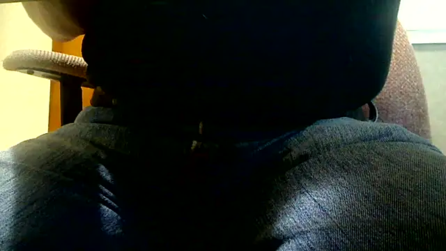 Snapshot of markluvskitty chatting on October 3, 12:46 pm markluvskitty online show from October 3, 12:46 pm