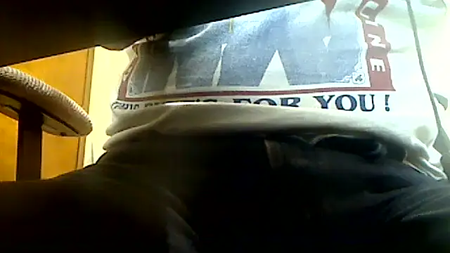 Snapshot of markluvskitty chatting on October 9, 6:39 pm markluvskitty online show from October 9, 6:39 pm