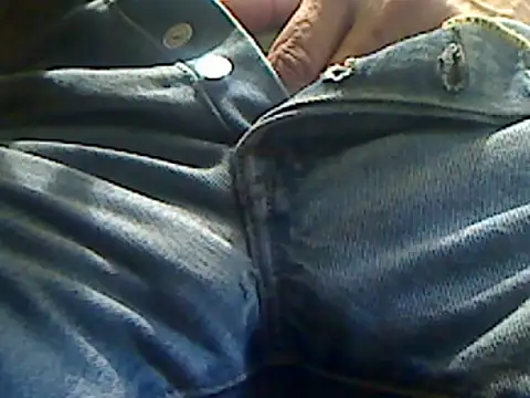 Snapshot of markluvskitty chatting on June 5, 12:33 pm markluvskitty online show from June 5, 12:33 pm