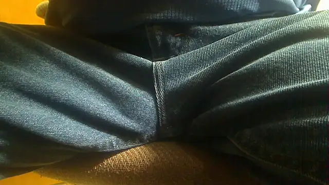 markluvskitty online show from June 22, 4:26 pm