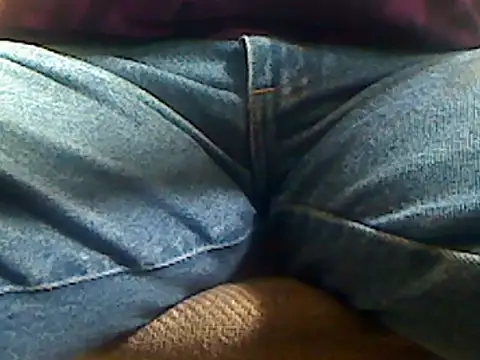 markluvskitty online show from July 1, 1:02 pm