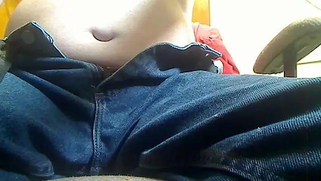markluvskitty online show from July 28, 3:21 pm