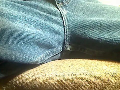 markluvskitty online show from July 31, 4:06 pm