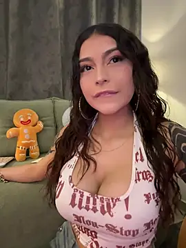 Snapshot of CHERRYY_BOMB_ chatting on July 21, 6:43 pm CHERRYY BOMB online show from July 21, 6:43 pm