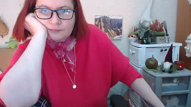 PlayfullMature online show from March 6, 8:30 am