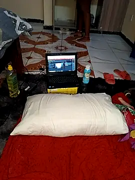 Snapshot of queennapal chatting on March 21, 9:01 am queennapal online show from March 21, 9:01 am