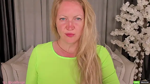 Snapshot of sugamomy chatting on February 28, 12:32 am sugamomy online show from February 28, 12:32 am