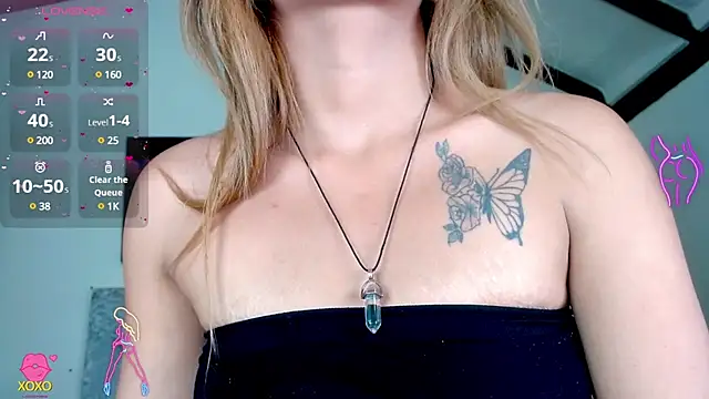 Snapshot of Eva_Hoot chatting on January 16, 1:58 pm Eva Hoot online show from January 16, 1:58 pm