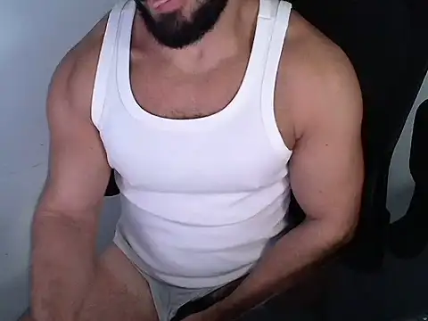 Snapshot of TopDaddy23 chatting on June 4, 2:45 pm TopDaddy23 online show from June 4, 2:45 pm