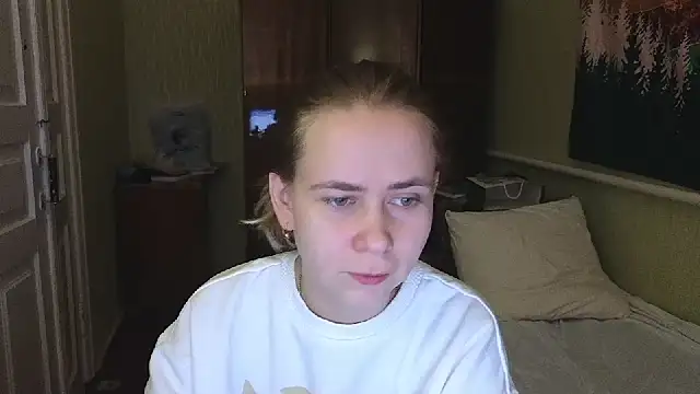 Riley Roo online show from February 7, 5:40 pm