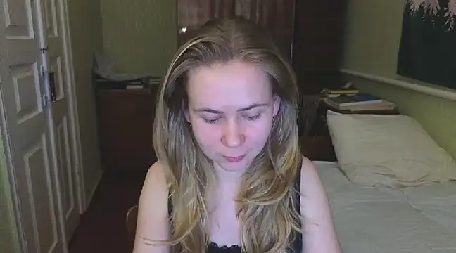 Riley Roo online show from February 20, 5:51 pm