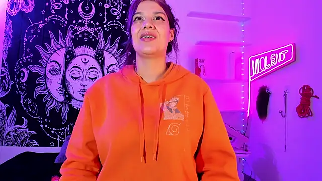 Violet-Queen online show from February 26, 4:33 am