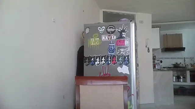 Snapshot of SuzzyyM chatting on February 15, 7:17 pm SuzzyyM online show from February 15, 7:17 pm