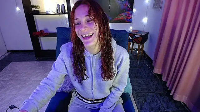 IsaBaileys  online show from January 29, 8:04 pm