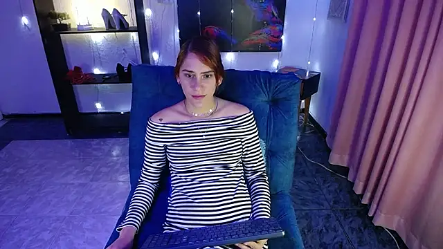 IsaBaileys  online show from February 11, 10:18 pm