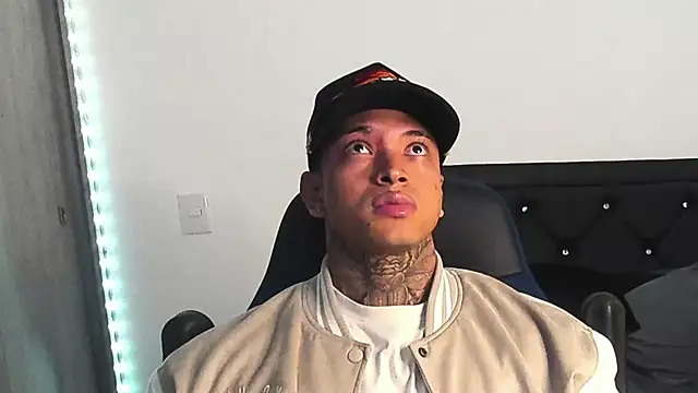 Stiven collins online show from March 12, 7:13 am