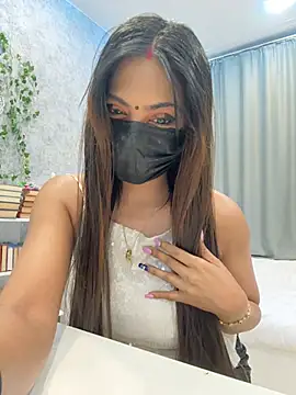 Monalisadon018 online show from December 12, 10:31 pm