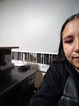 Cute Penelope online show from February 24, 11:19 am