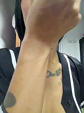 Honey-420- online show from July 18, 11:25 am