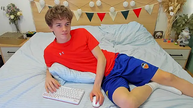 Fandi 777 online show from February 25, 1:39 pm