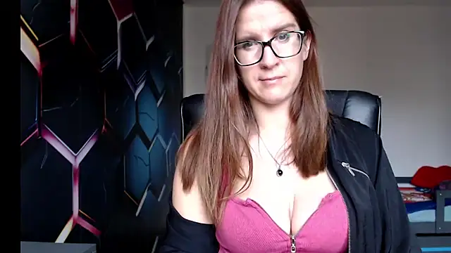 KayaRose online show from December 4, 11:19 am