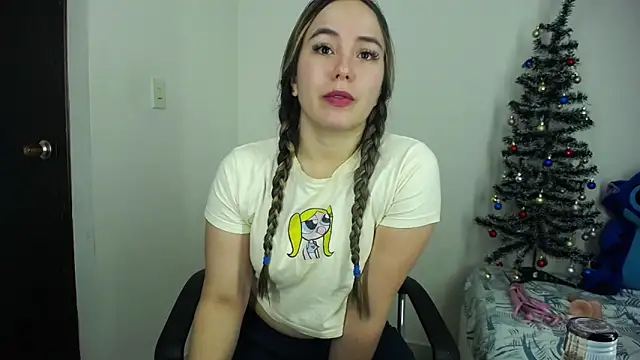 LauraSofia Cam online show from December 17, 9:04 am