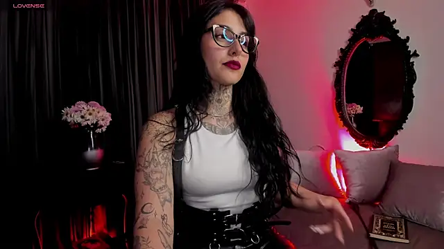 nasty aliice1 online show from March 14, 7:03 am