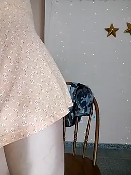 lucecitafantasy2 online show from February 8, 8:42 pm