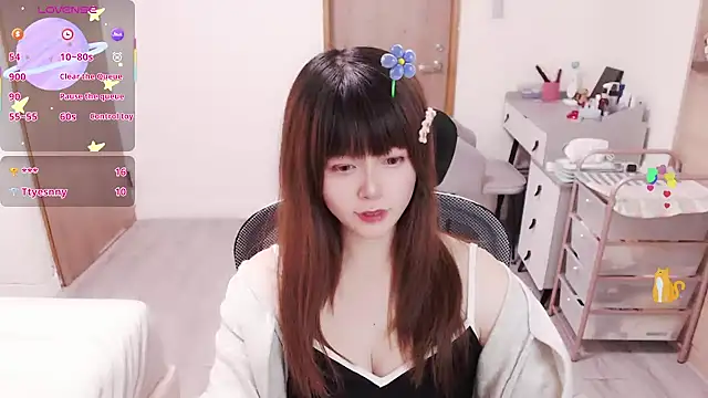a0513 online show from June 10, 3:33 pm